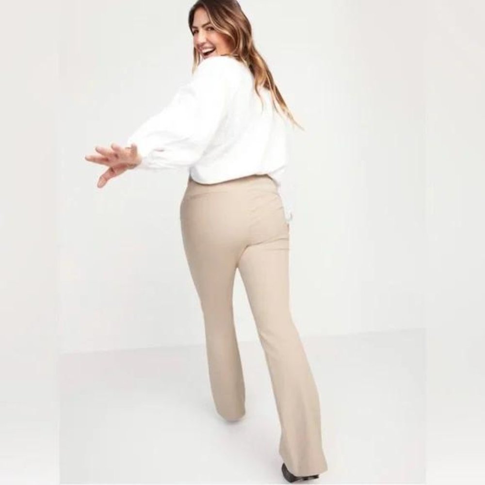 Old Navy High-Waisted Pixie Flare Pants for Women  New - Picture 3 of 5